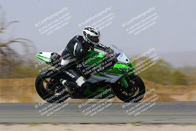 media/Mar-28-2022-Superbike Trackdays (Mon) [[b8603d0f67]]/Open Track Time/Turn 3 Inside/